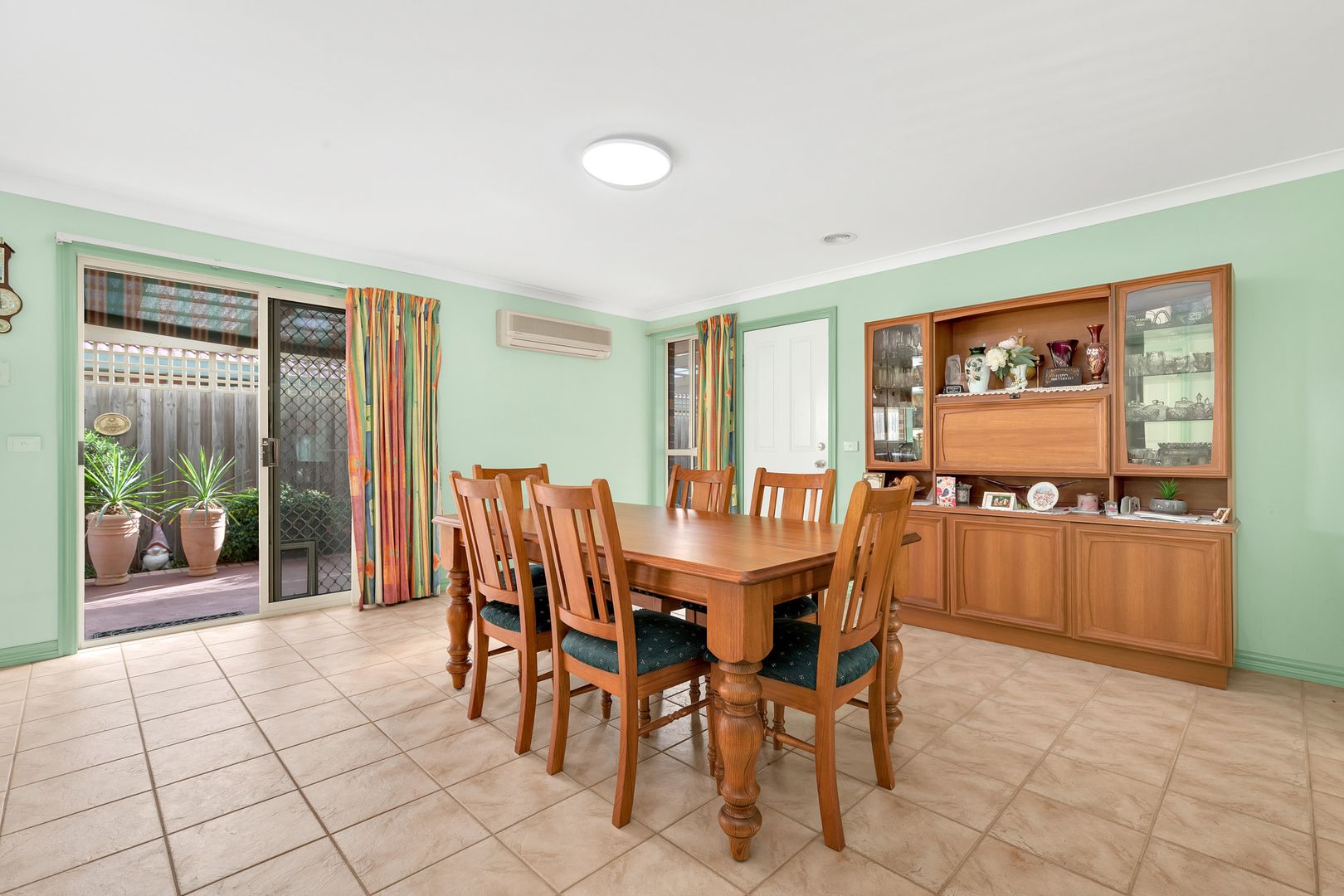 2/111 Hogans Road, Hoppers Crossing VIC 3029, Image 2