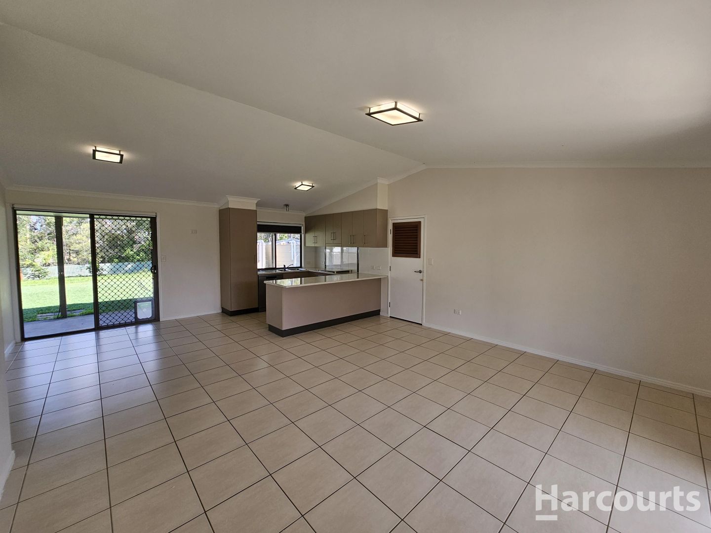 41 Kurundi Street, Cordalba QLD 4660, Image 2