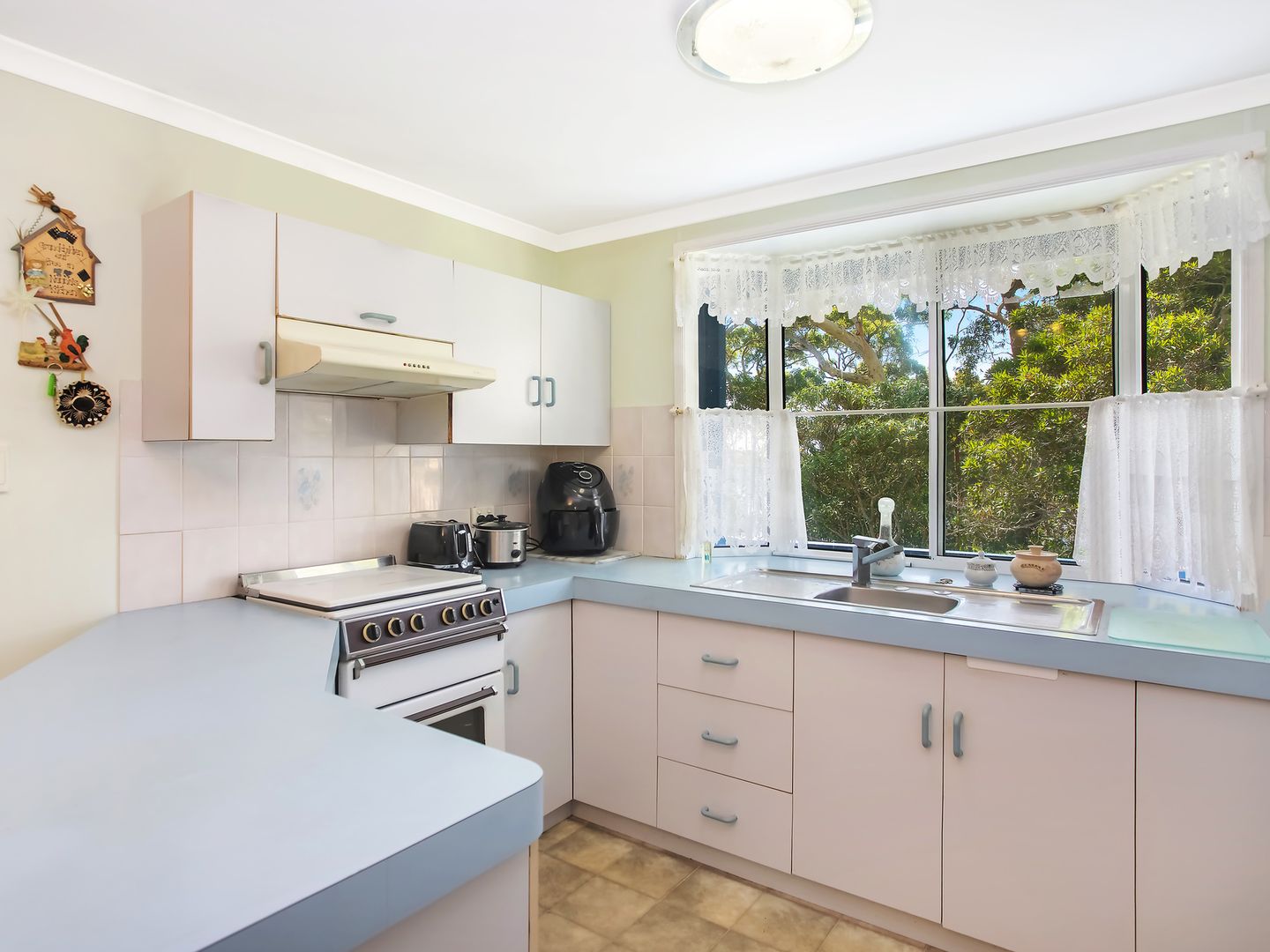 11/186 Sunrise Avenue, Halekulani NSW 2262, Image 1