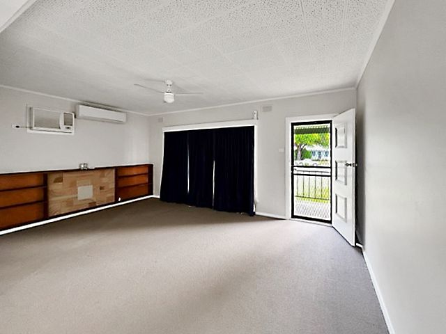 39 Kingfisher Avenue, Coleambally NSW 2707, Image 1