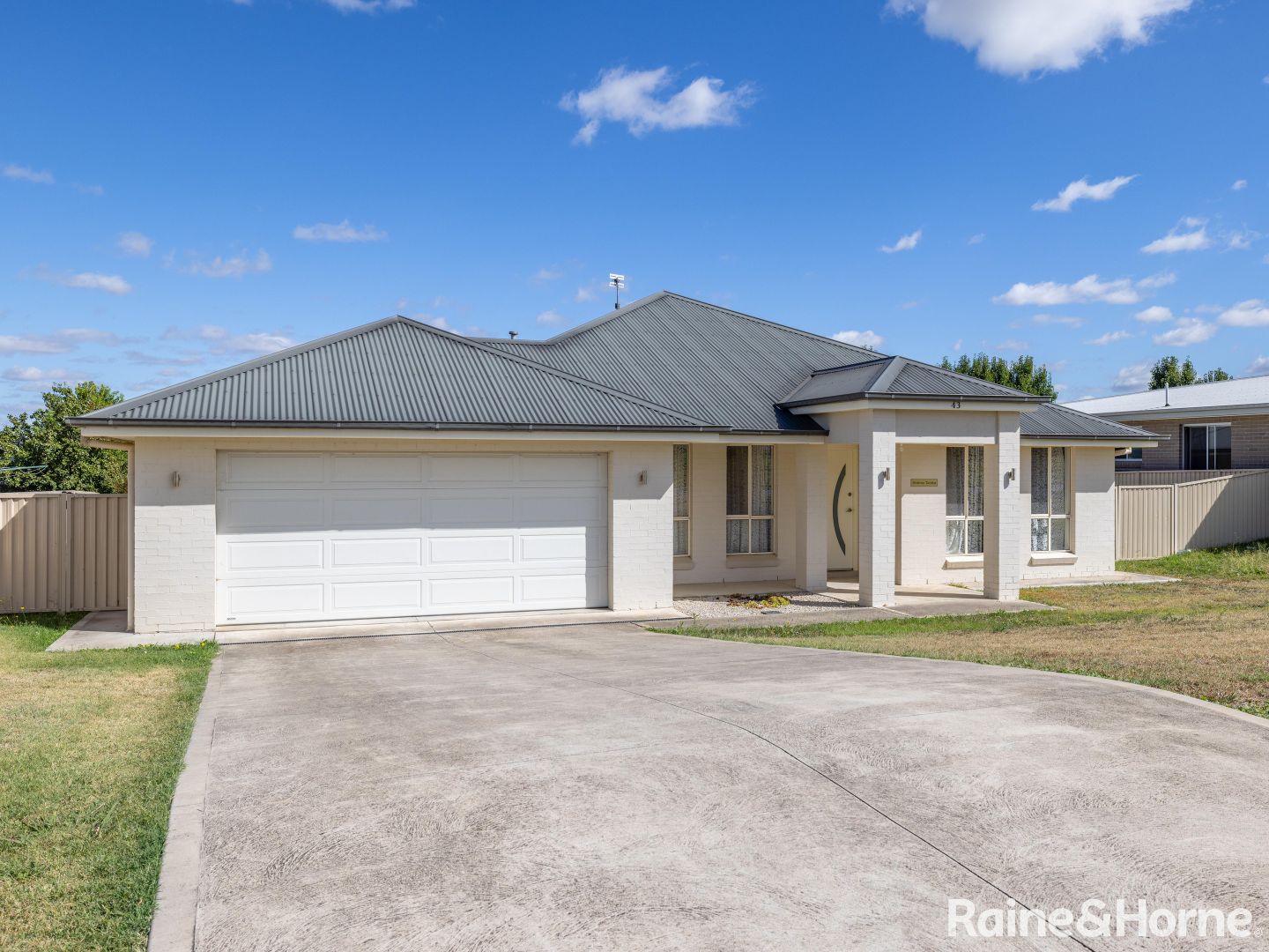 43 Westbourne Drive, Llanarth Property History & Address Research Domain