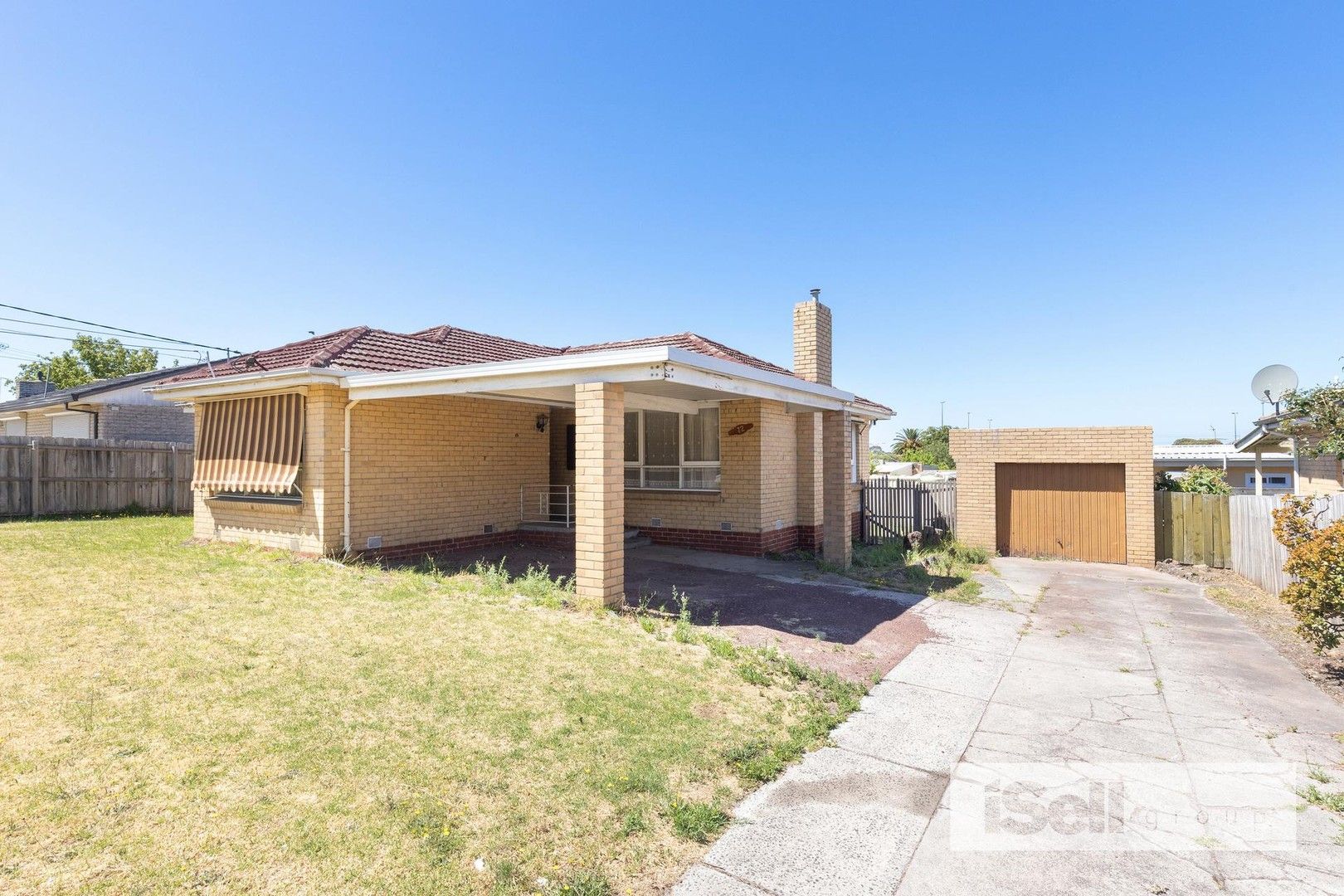 3 bedrooms House in 72 Windsor Avenue SPRINGVALE VIC, 3171