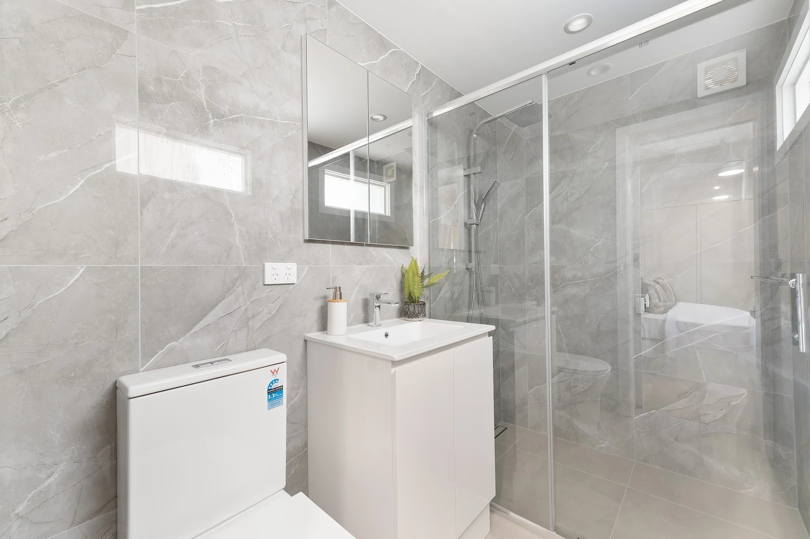 Additional image 11 of 3/470-474 Canterbury Road, Forest Hill VIC 3131