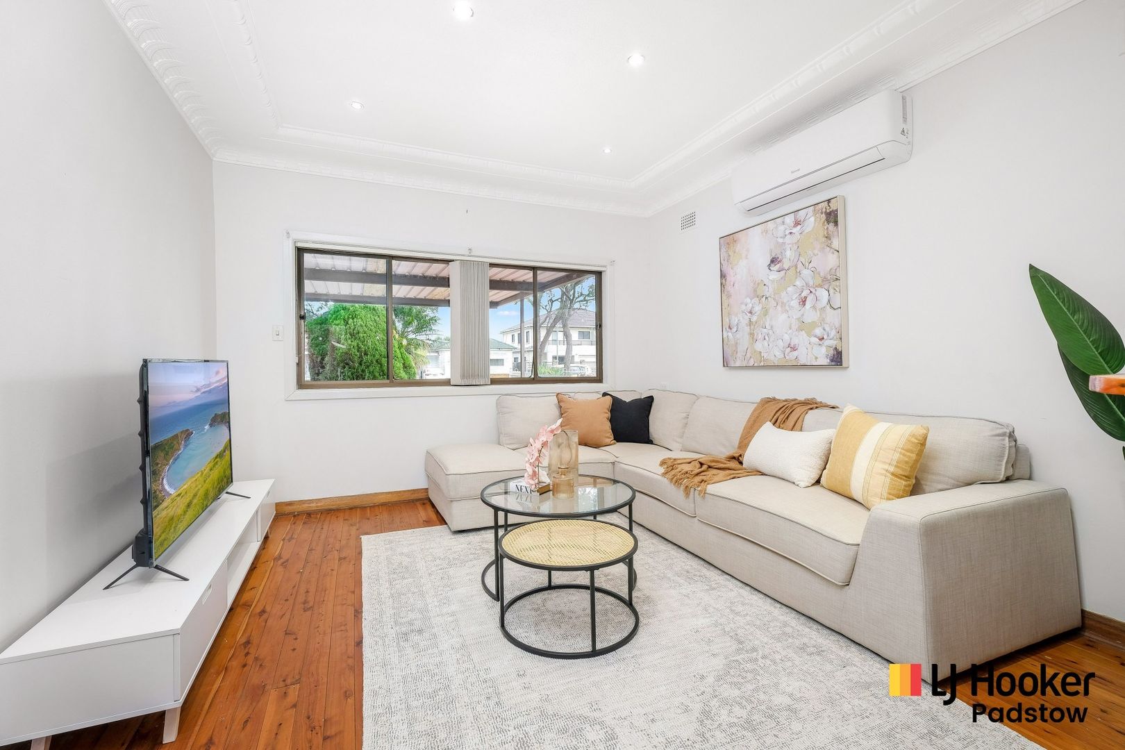 23 Lang Street, Padstow NSW 2211, Image 2