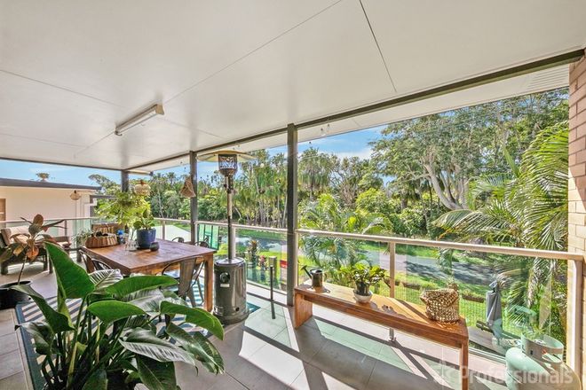 Picture of 28 Coolwaters Esplanade, KINKA BEACH QLD 4703
