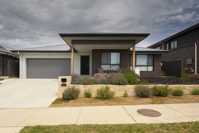Picture of 23 Charlow Street, GOOGONG NSW 2620