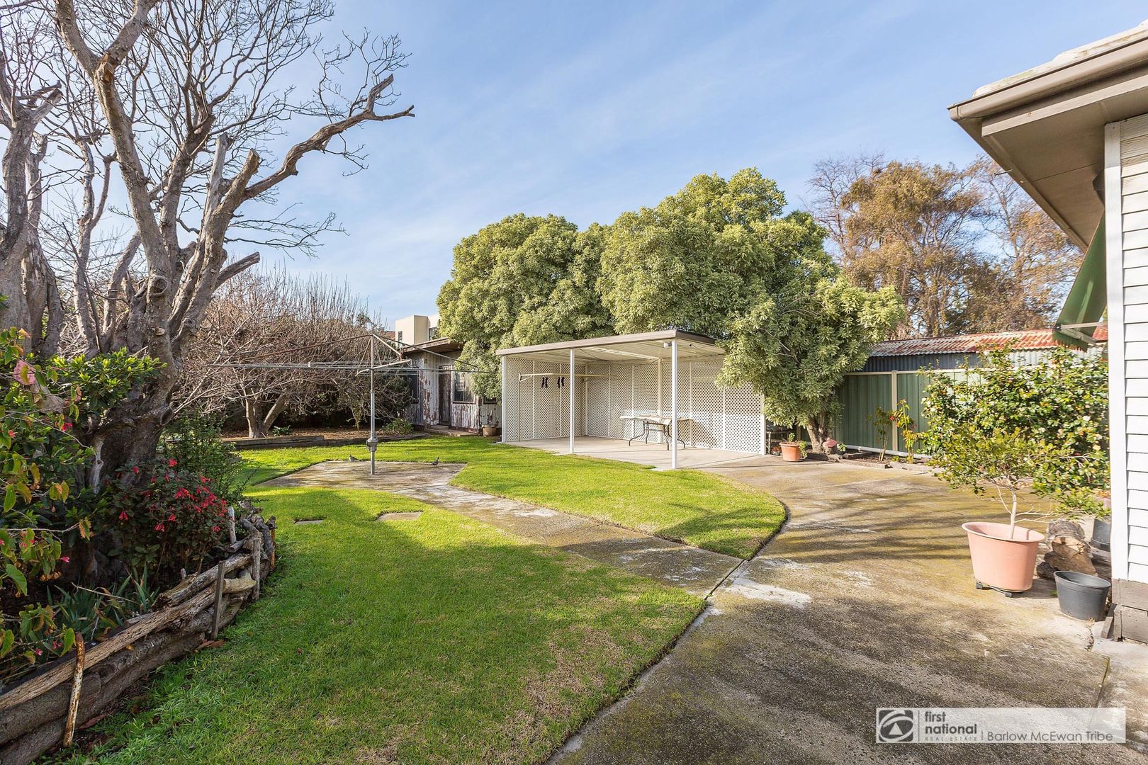 10 Gloucester Court, Seaholme VIC 3018, Image 2