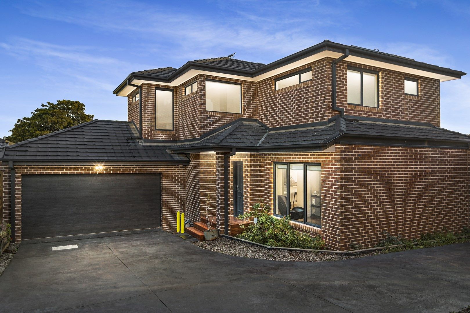 2/5 Stapley Crescent, Chadstone VIC 3148, Image 0