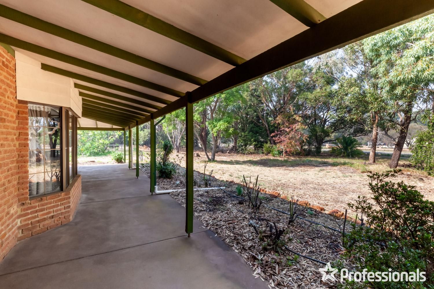 96 Karbro Drive, Cardup WA 6122, Image 2