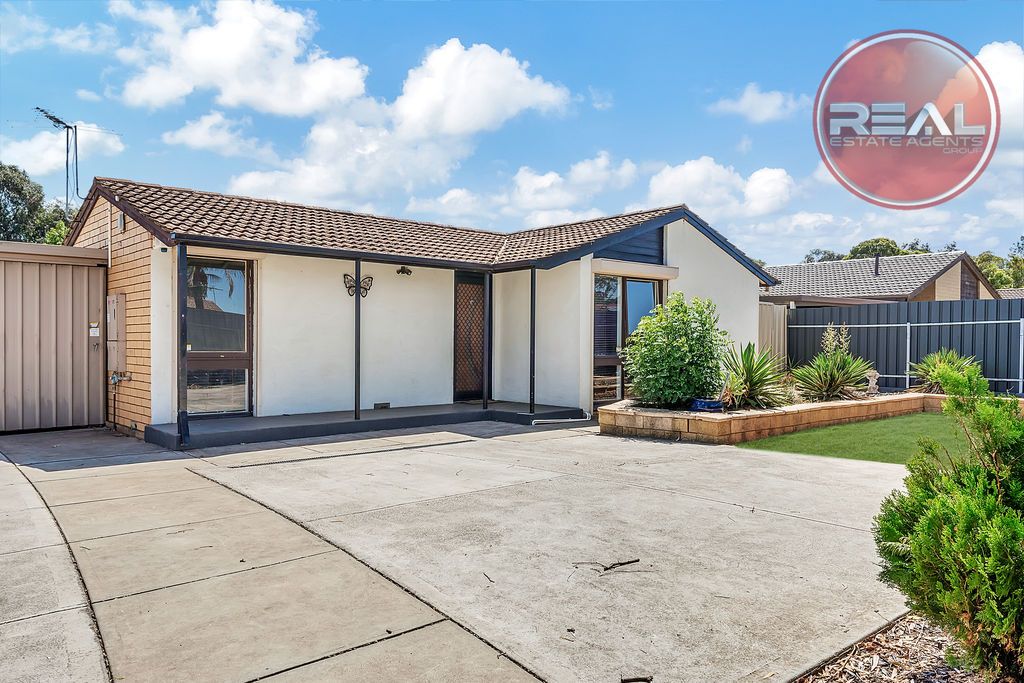 16 Tabora Crescent, Salisbury North SA 5108, Image 1