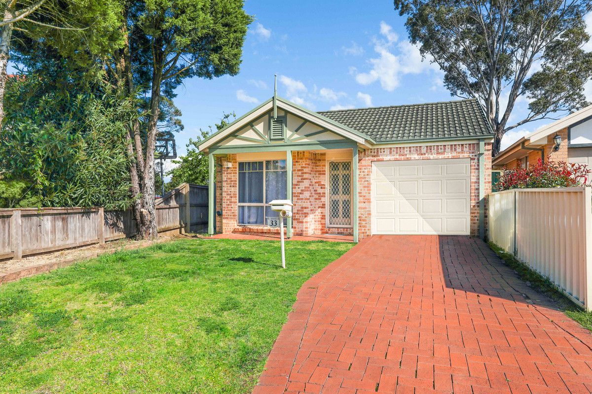 33 Hyacinth Avenue, Macquarie Fields Property History & Address