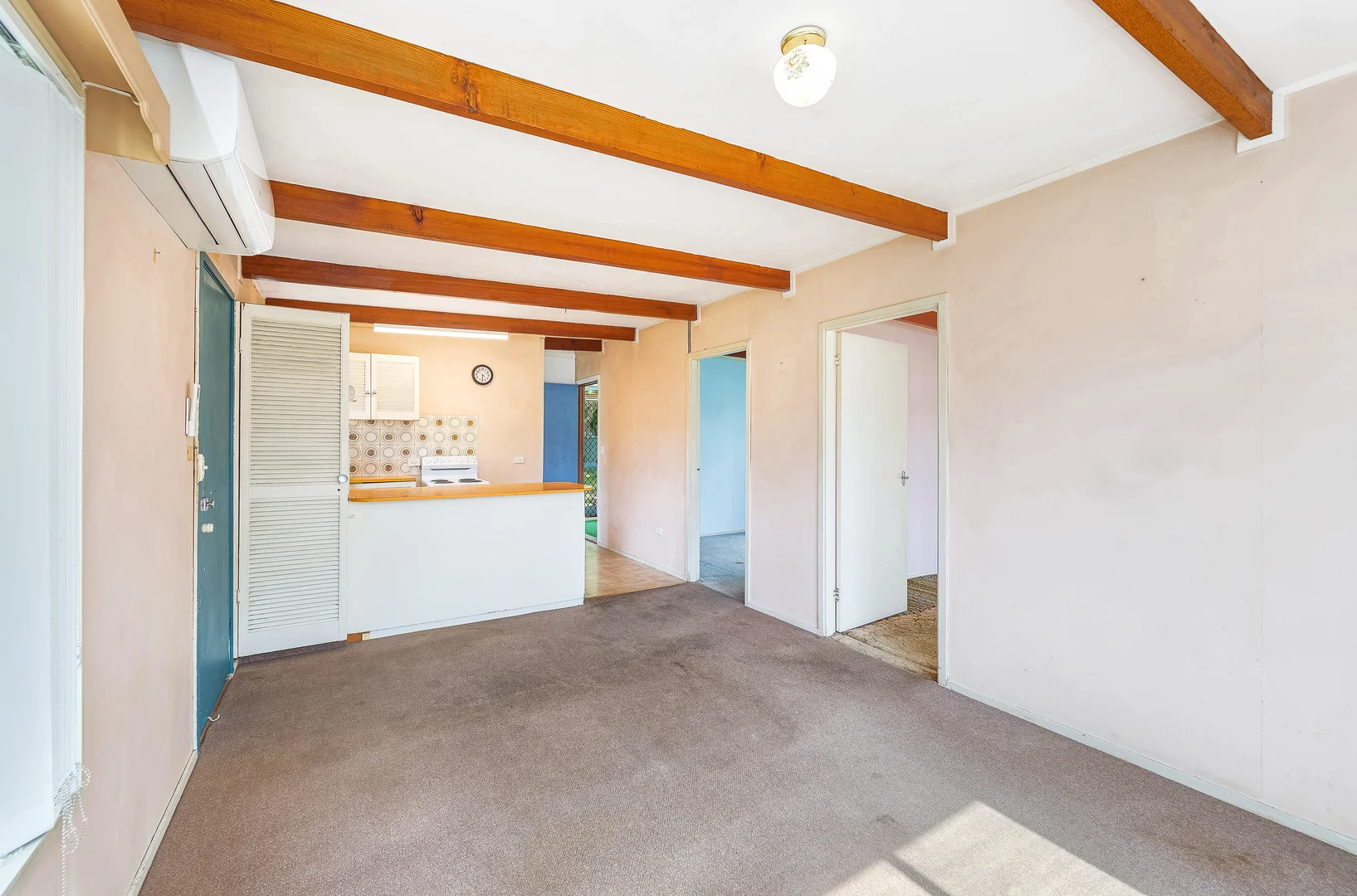 Additional image 3 of 32 Wadalba Avenue, Lake Haven NSW 2263