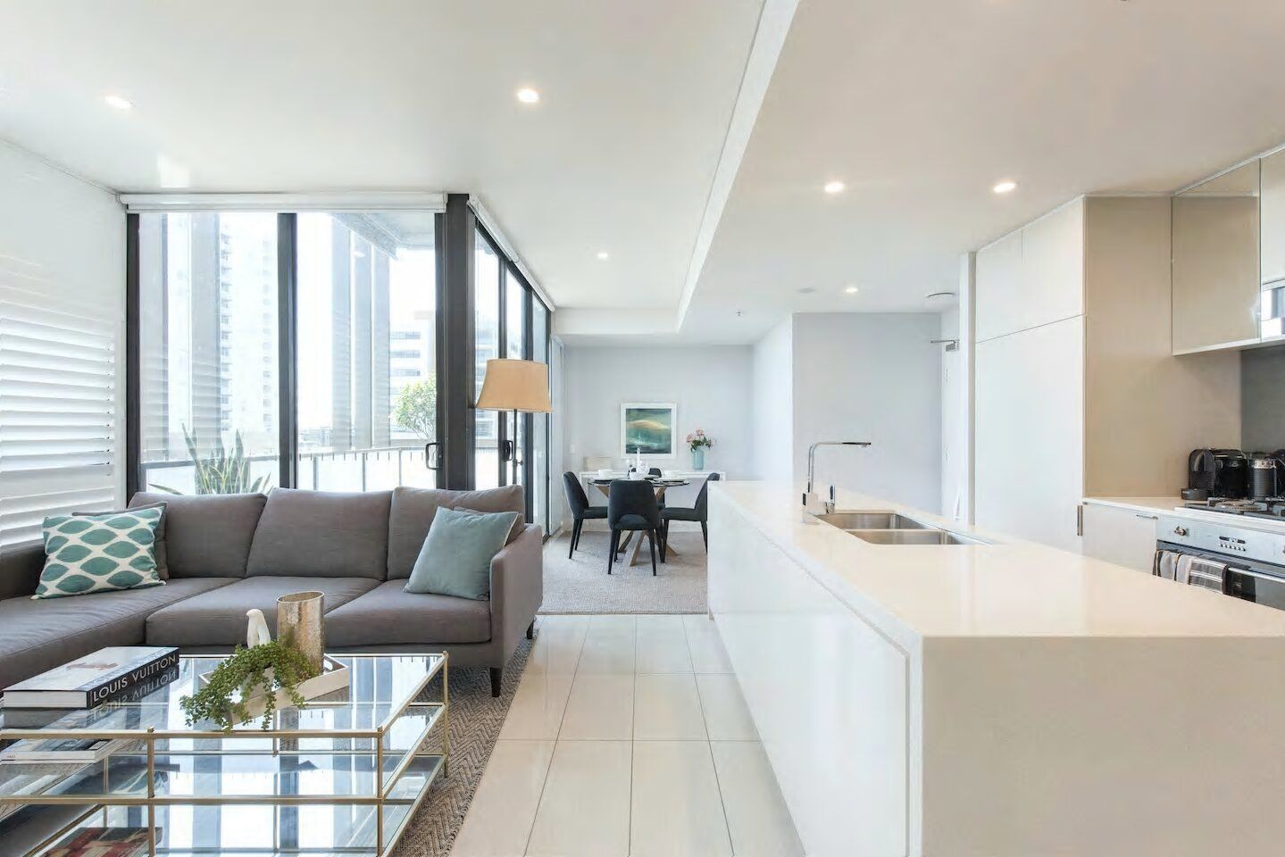 Defries Avenue, Zetland NSW 2017 1 bed apartment for Rent, 1100 per