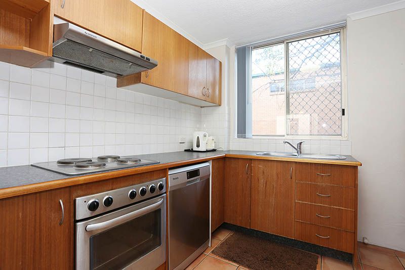 2 bedrooms Apartment / Unit / Flat in 1/331 Milton Road AUCHENFLOWER QLD, 4066