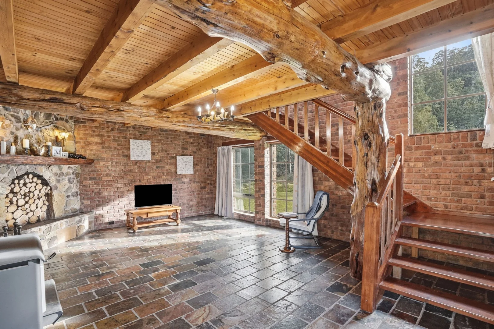 Image 4