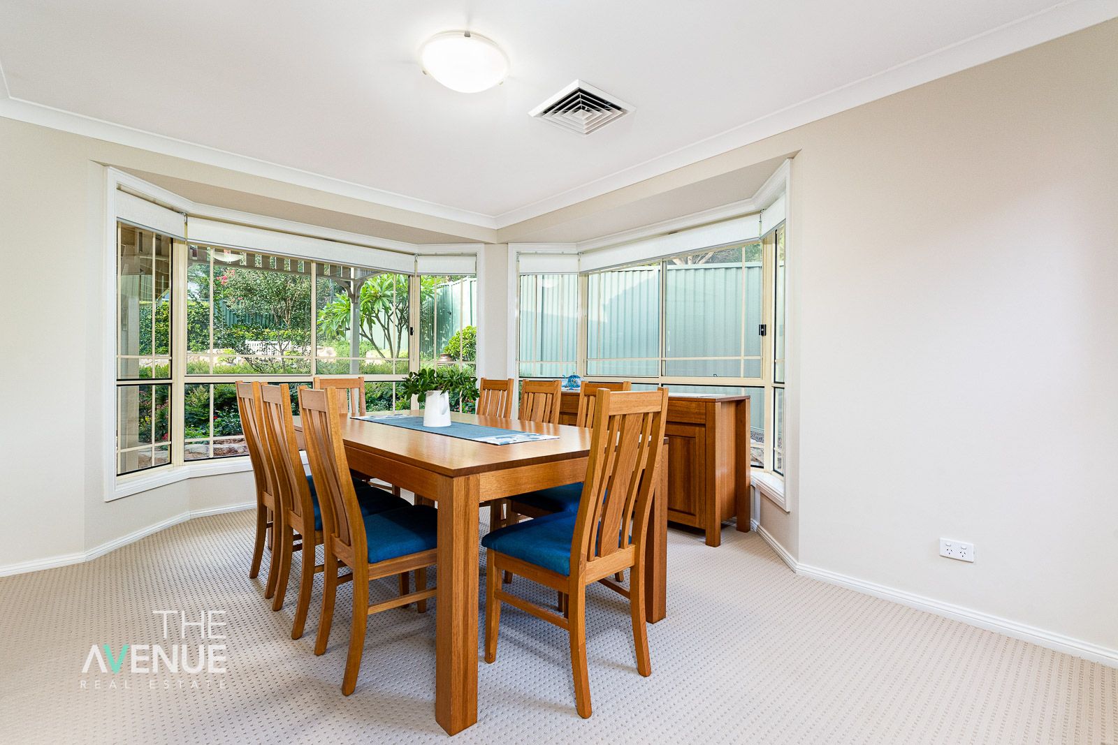 10 Gore Crescent, Bella Vista NSW 2153, Image 2