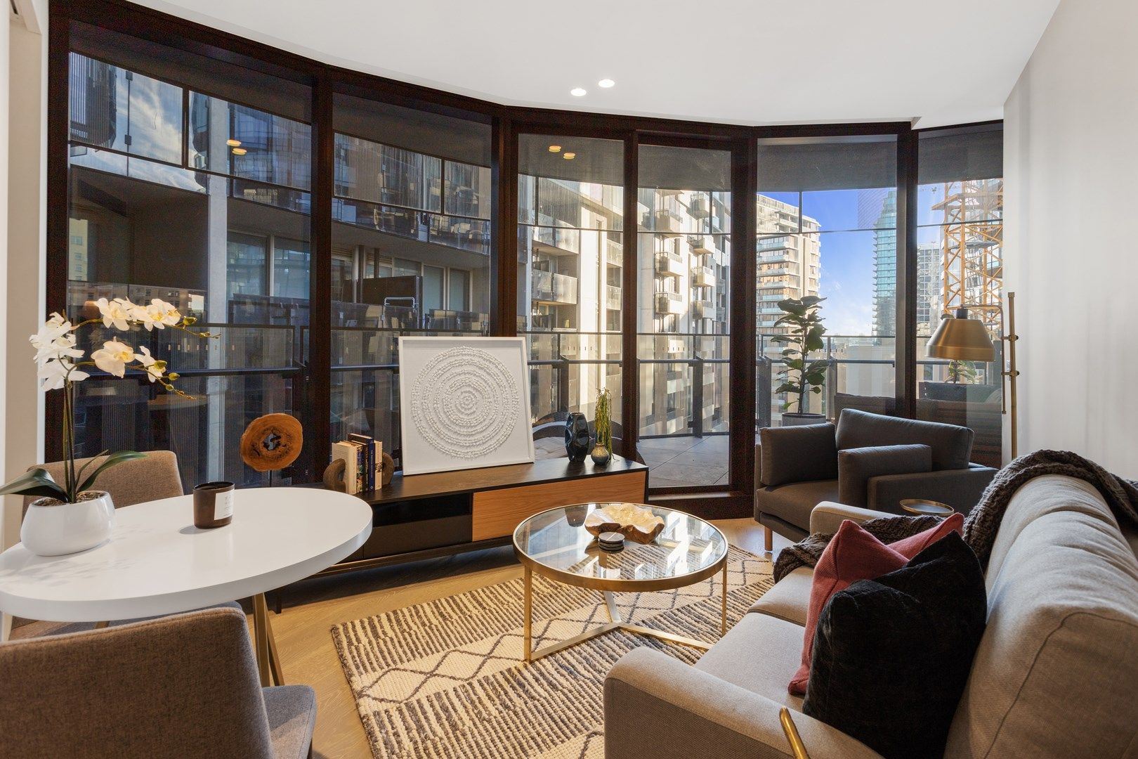 1 bedrooms Apartment / Unit / Flat in 408/243 TOORAK ROAD SOUTH YARRA VIC, 3141
