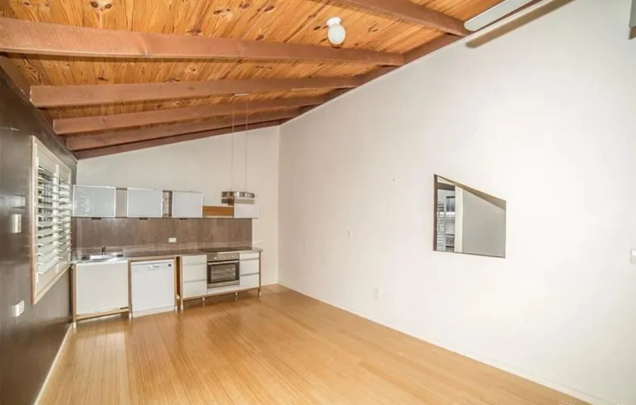 1/43 Mountain View Avenue, Miami QLD 4220