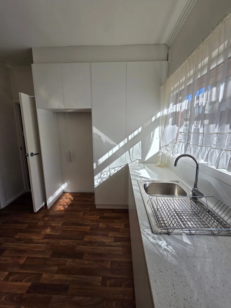 Additional image 2 of 1/1327 Centre Rd, Clayton VIC 3168