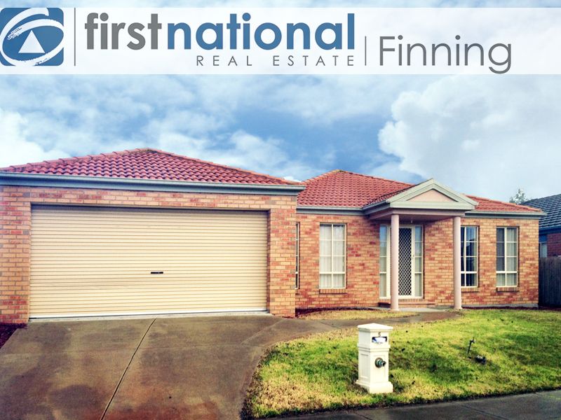 3 bedrooms House in 5 Fairhaven Boulevard CRANBOURNE WEST VIC, 3977