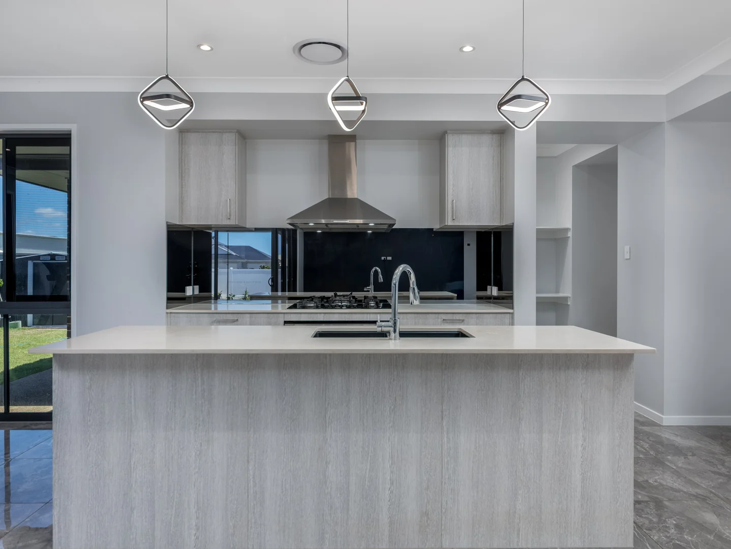 Additional image 13 of 1 RANNOCH STREET, Ashfield QLD 4670