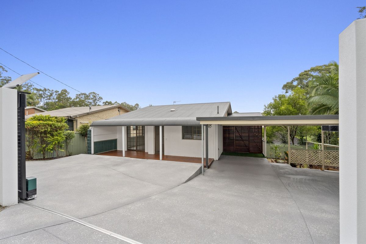 3 bedrooms House in 10 Bushmead Street NERANG QLD, 4211