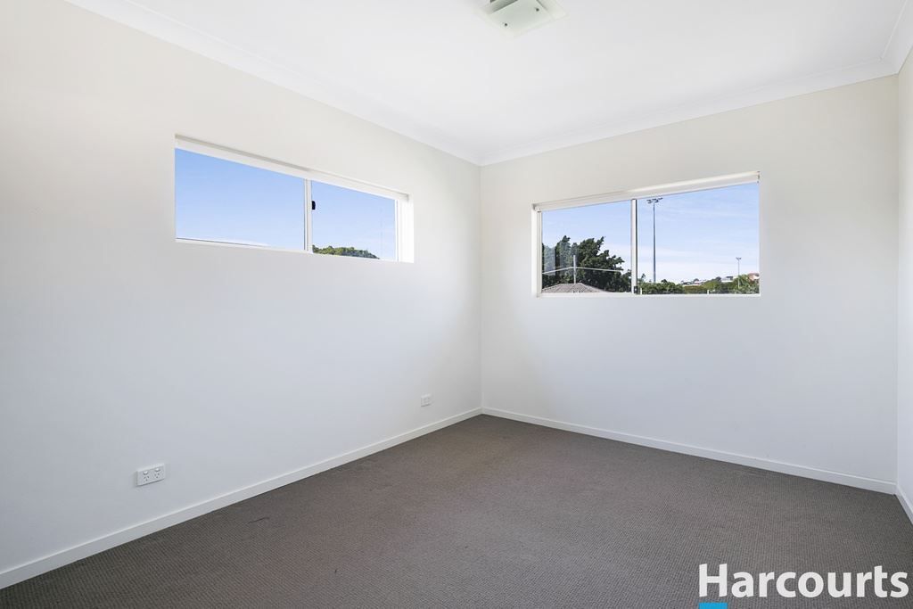 2 bedrooms Apartment / Unit / Flat in 11/20 Love Street BULIMBA QLD, 4171