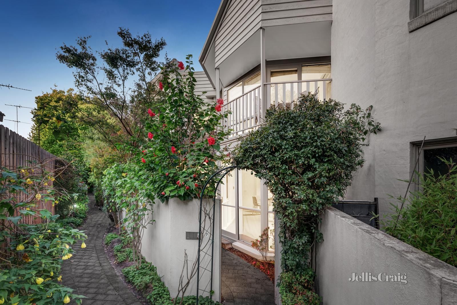 2/27 Auburn Grove, Hawthorn East VIC 3123, Image 0