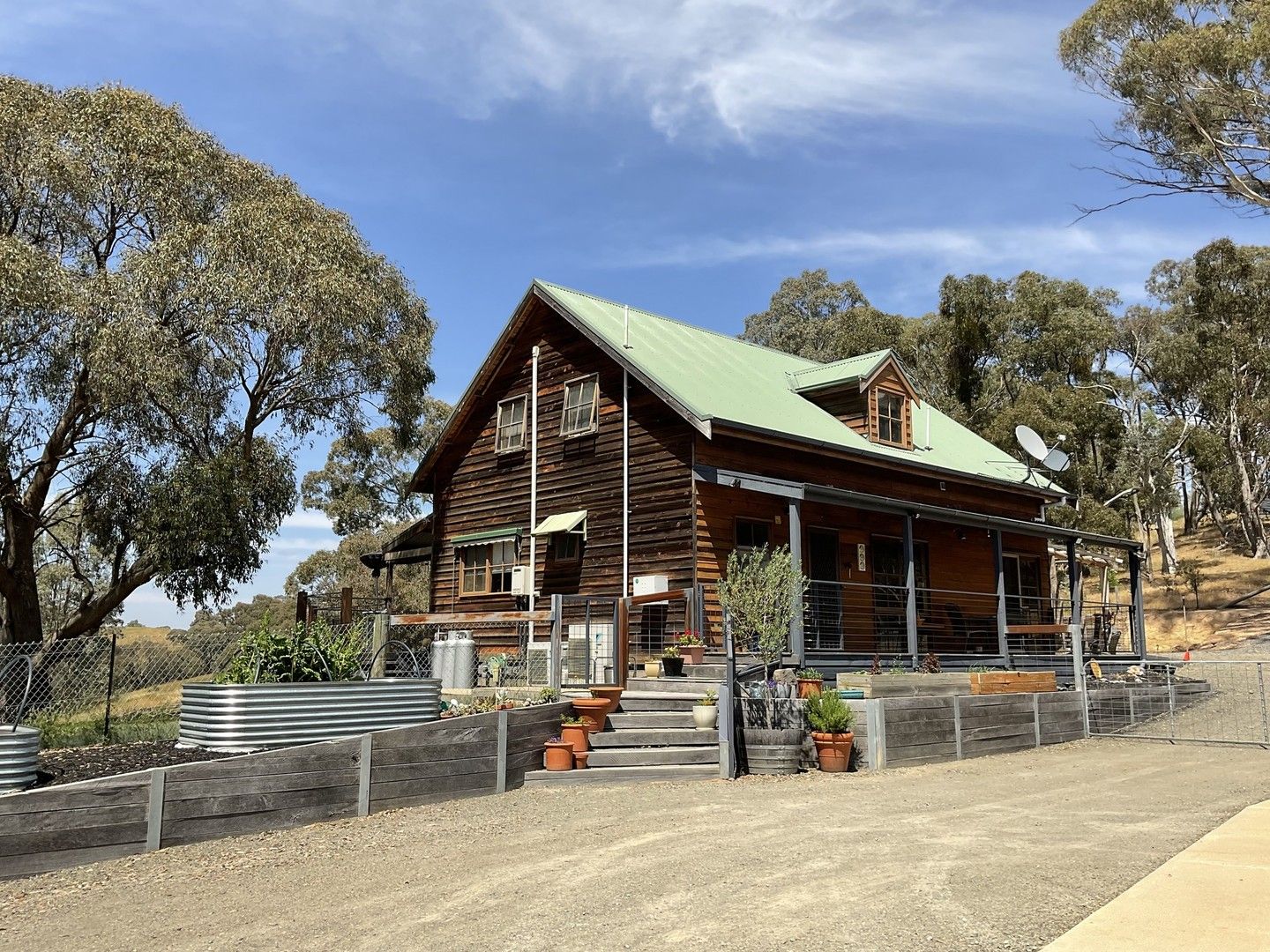 2 bedrooms House in 731 North Creek Road MERTON VIC, 3715