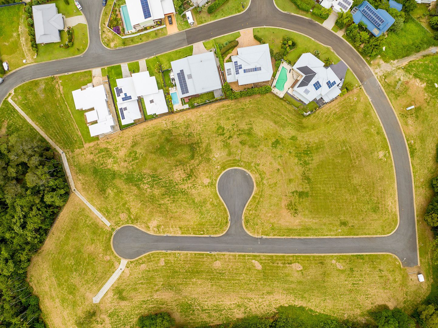 2 Thomson Court, Ocean Shores NSW 2483, Image 1