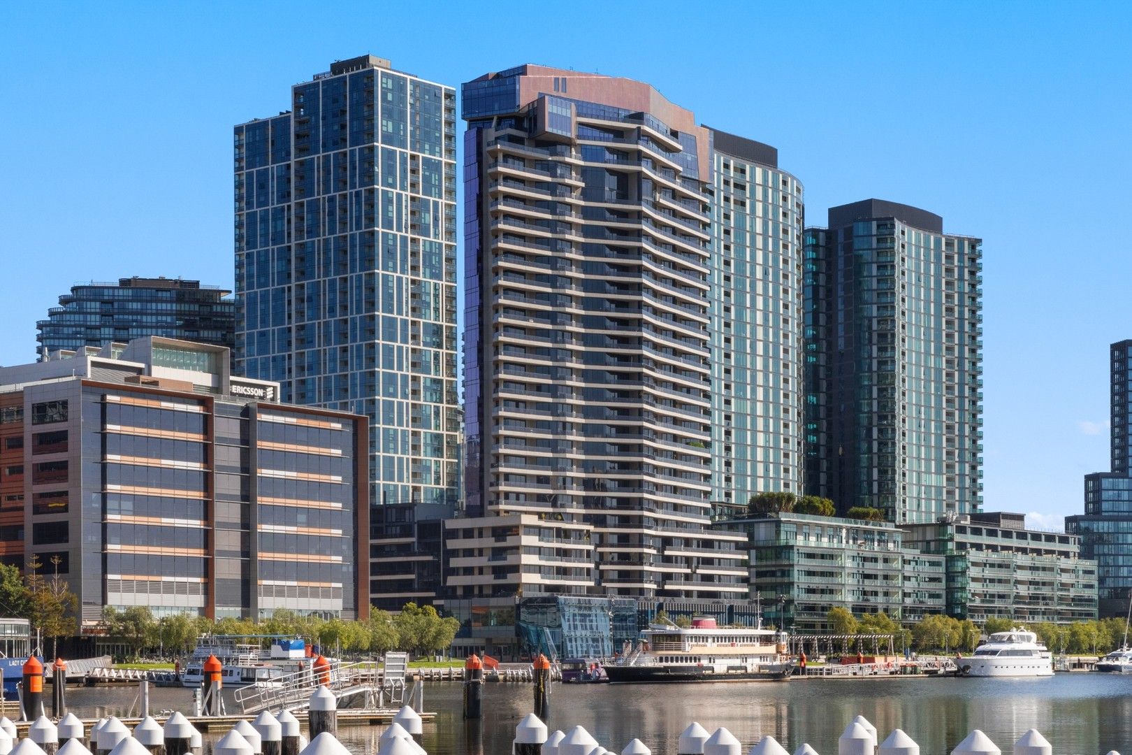 2 bedrooms Apartment / Unit / Flat in 163/55 Victoria Harbour Promenade DOCKLANDS VIC, 3008