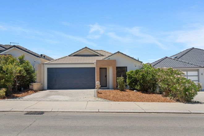 Picture of 63 Rangeview Road, LANDSDALE WA 6065