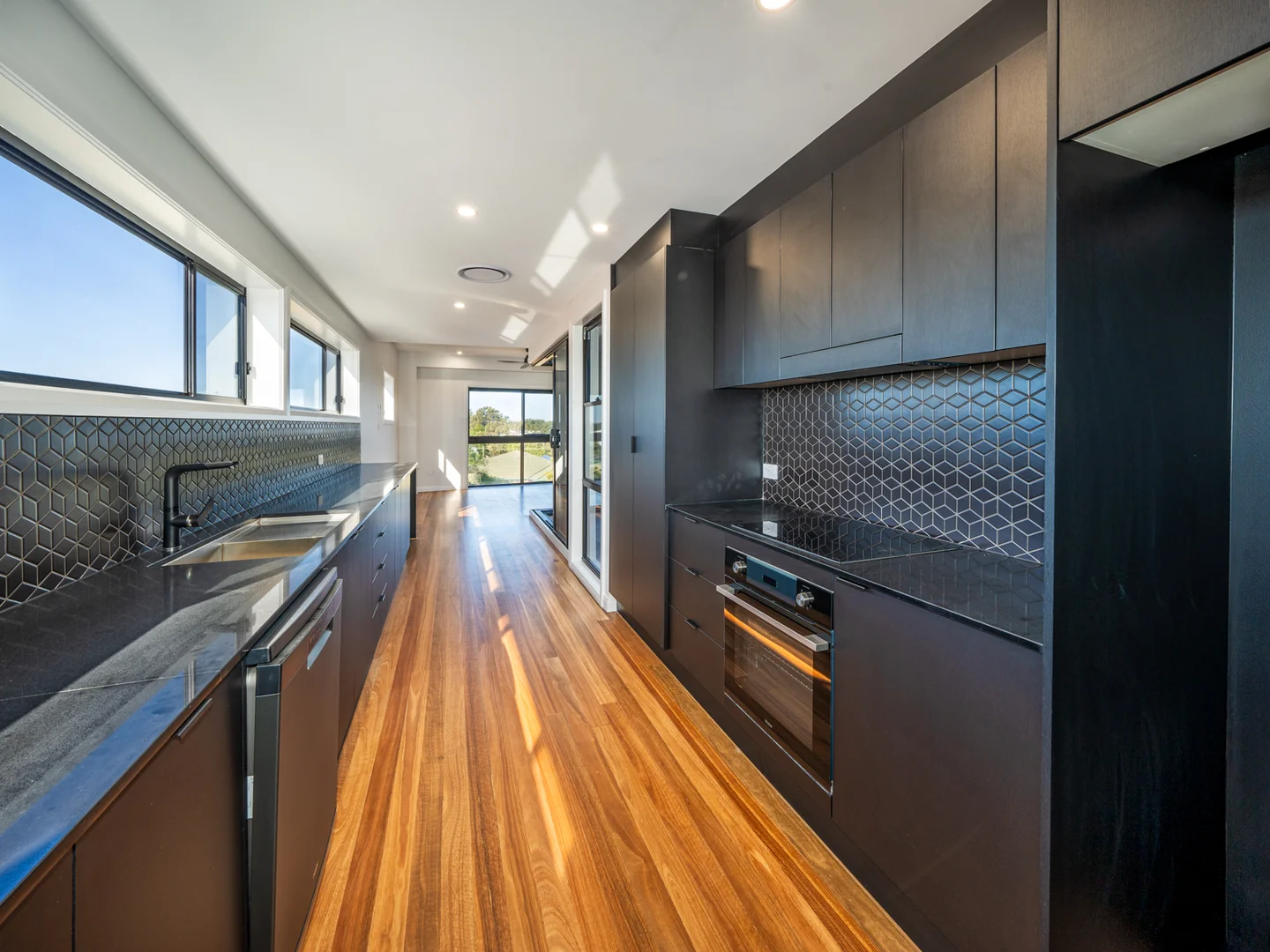 Additional image 2 of 5C Bligh Place, Lake Cathie NSW 2445