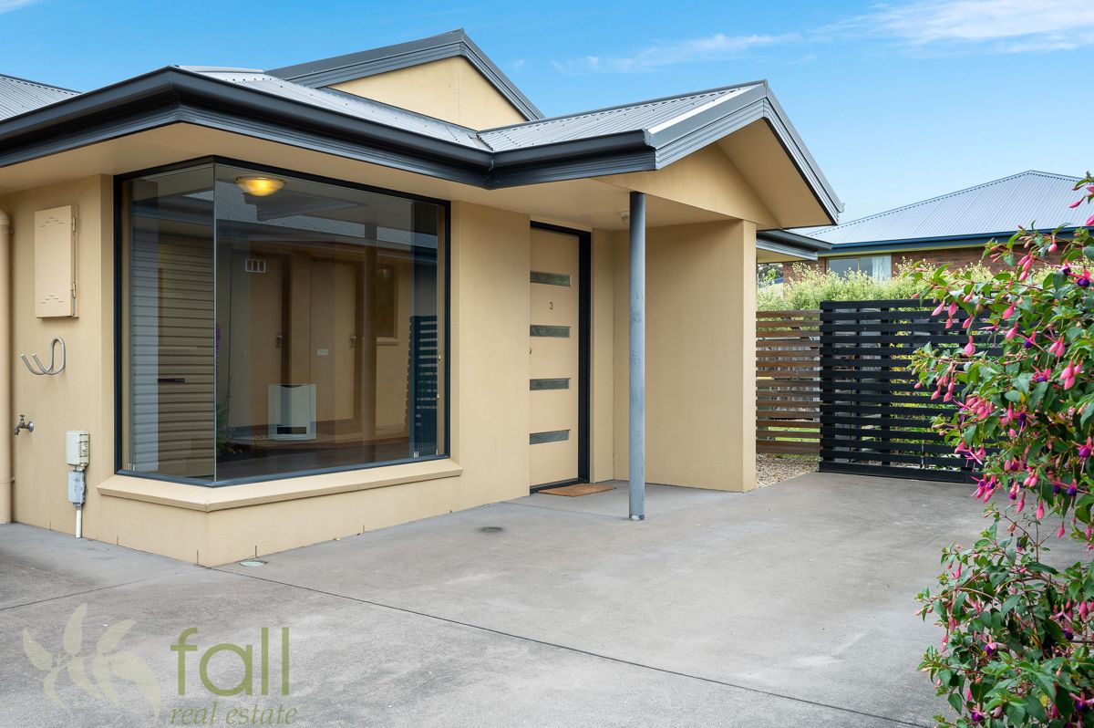 3/2 Arilung Place, Kingston TAS 7050, Image 0