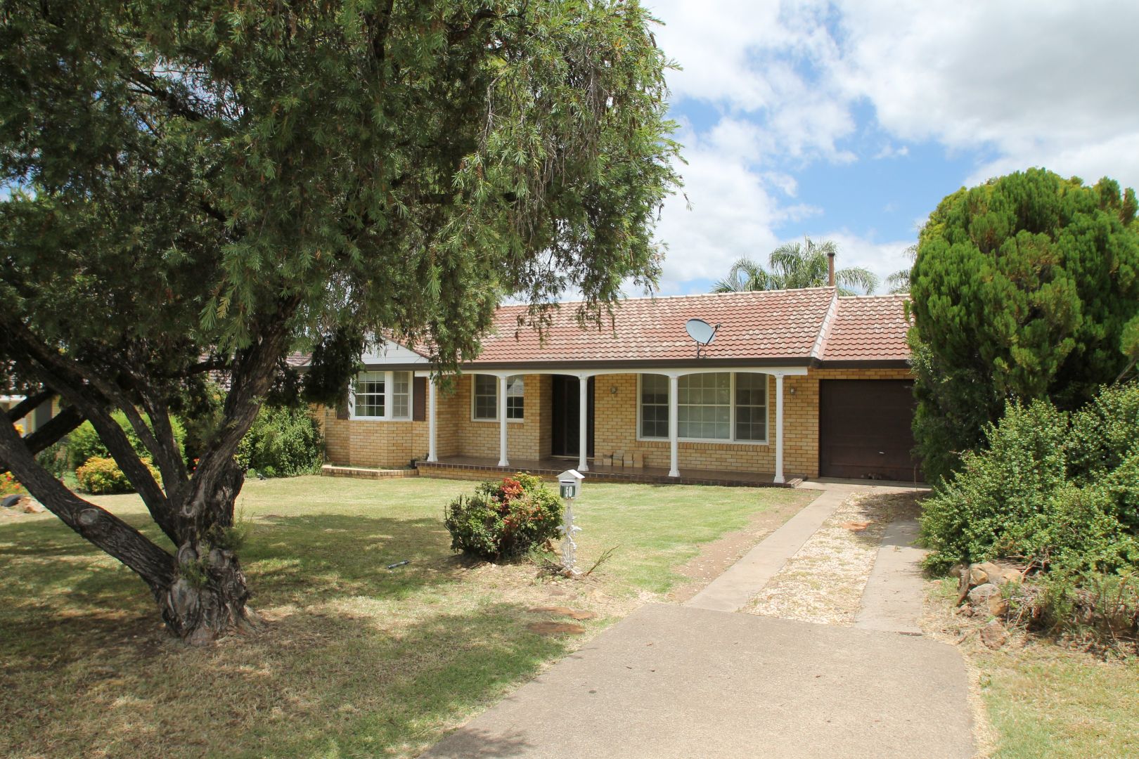 50 Nowland Avenue, Quirindi Property History & Address Research Domain