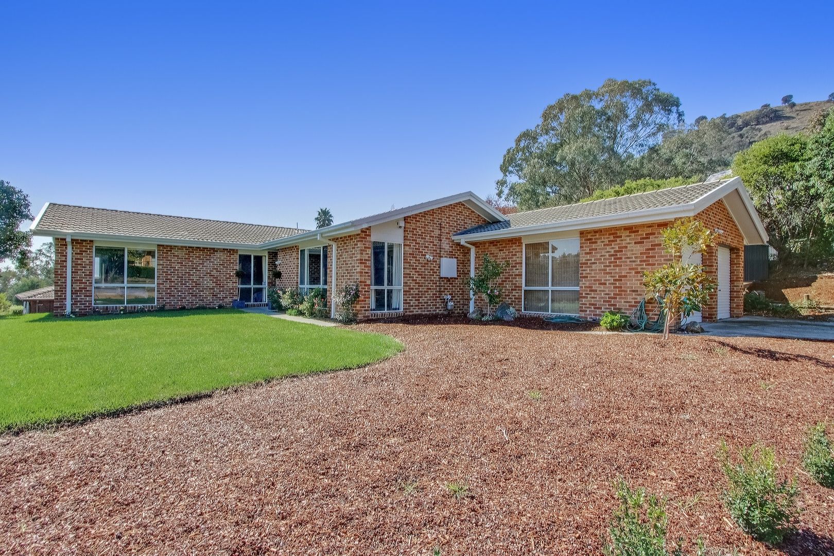 1 Callister Crescent, Theodore ACT 2905, Image 1