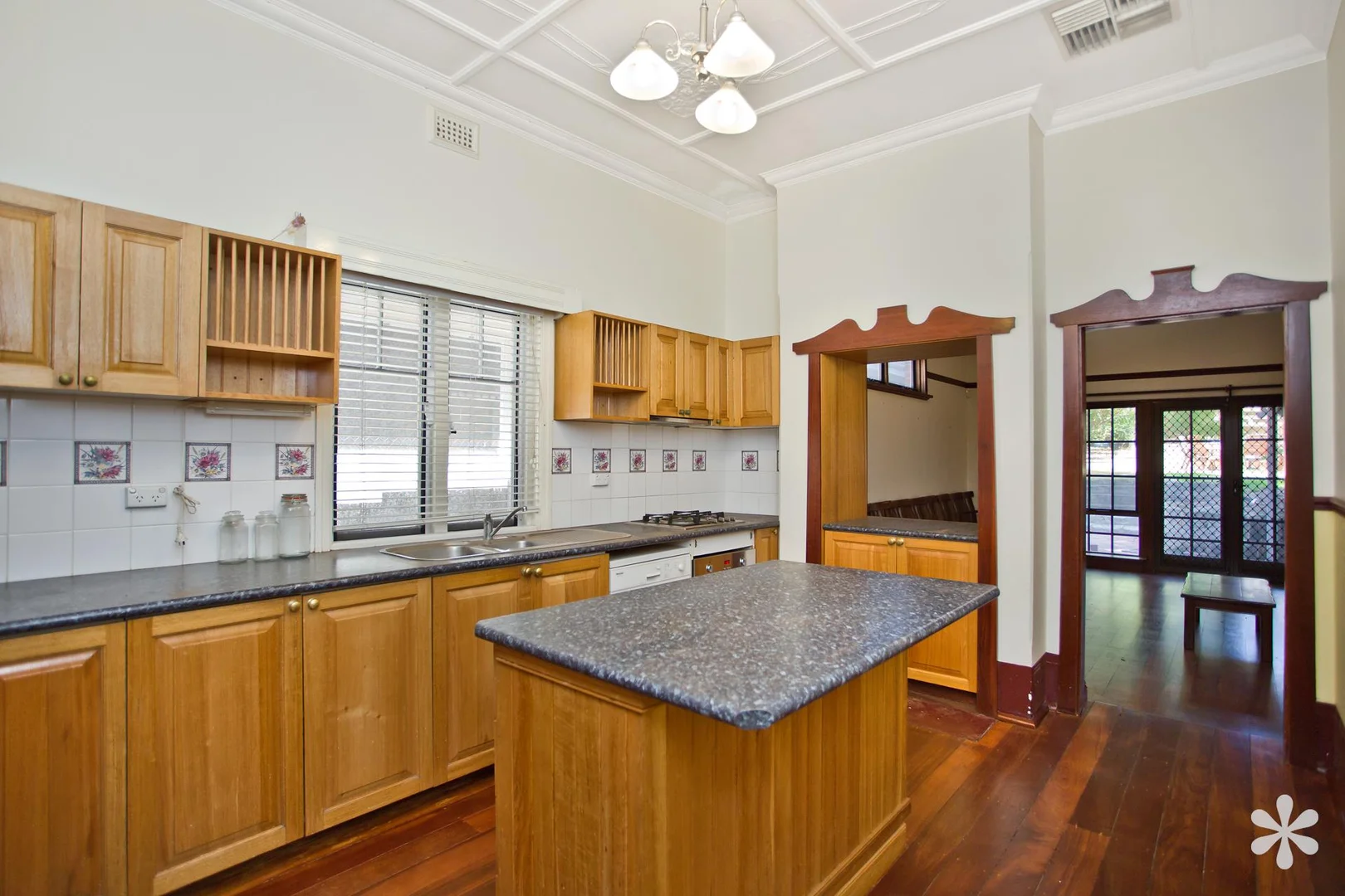 Additional image 4 of 81 Gwenyfred Rd, Kensington WA 6151