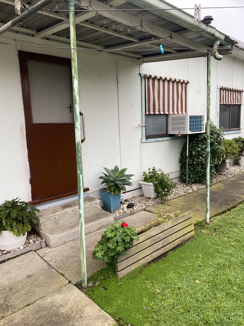 52a Johnston Street Newport Vic 3015 Apartment For Rent 230 Domain