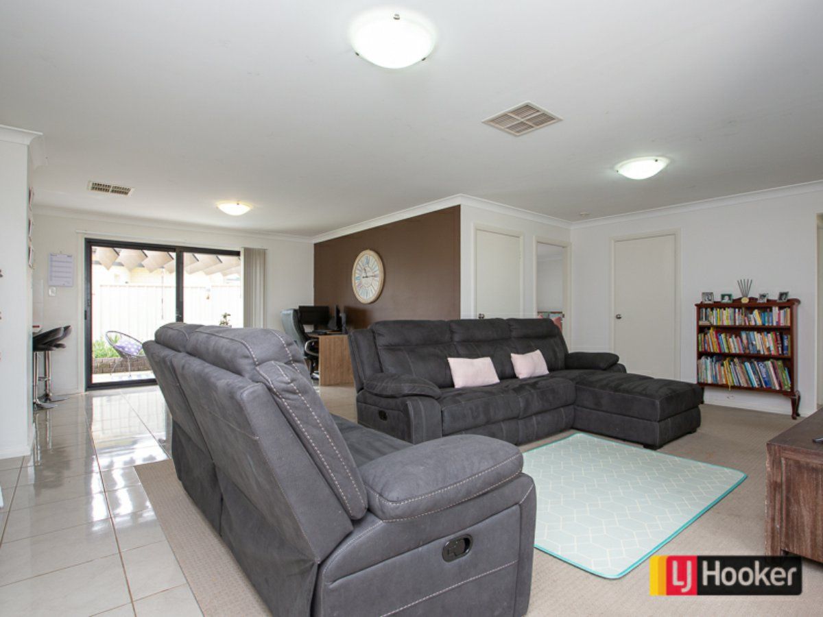 1 Water Gum Close, Oxley Vale NSW 2340, Image 1