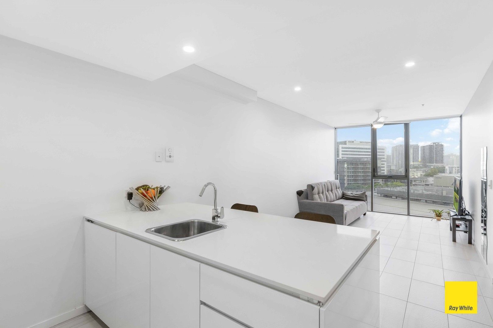 1 bedrooms Apartment / Unit / Flat in 711/10 Stratton Street NEWSTEAD QLD, 4006