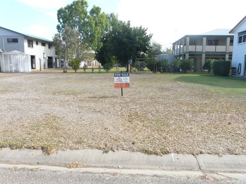 7 Adams Place, Inkerman QLD 4806, Image 2