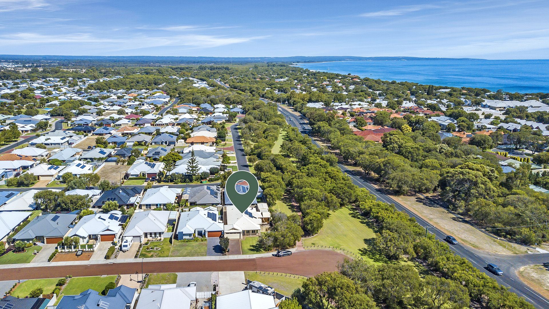 4 bedrooms House in 2 Beachfields Drive BROADWATER WA, 6280