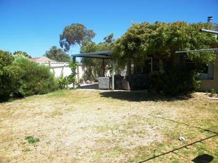 6 Bates Way, Warnbro WA 6169, Image 0