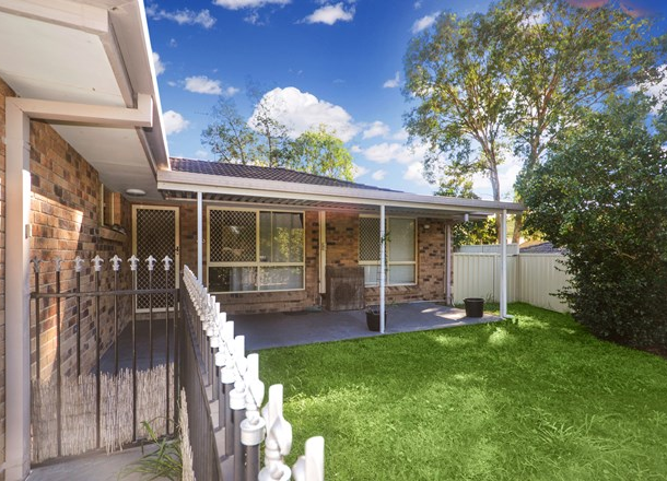 1/4 Hepburn Court, Oxenford QLD 4210