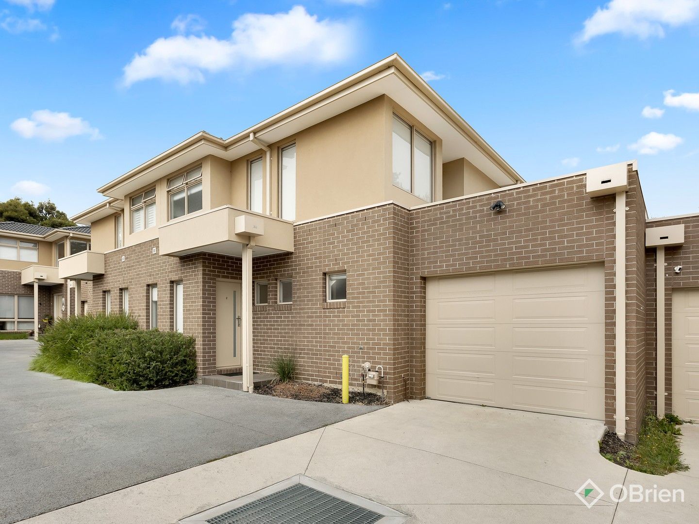 2 bedrooms Townhouse in 2/330 Maroondah Highway RINGWOOD VIC, 3134