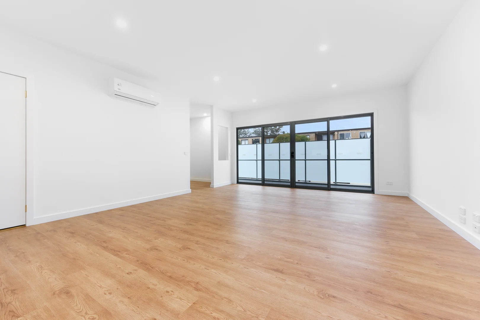 Additional image 6 of 2/53 Cleeland Street, Dandenong VIC 3175