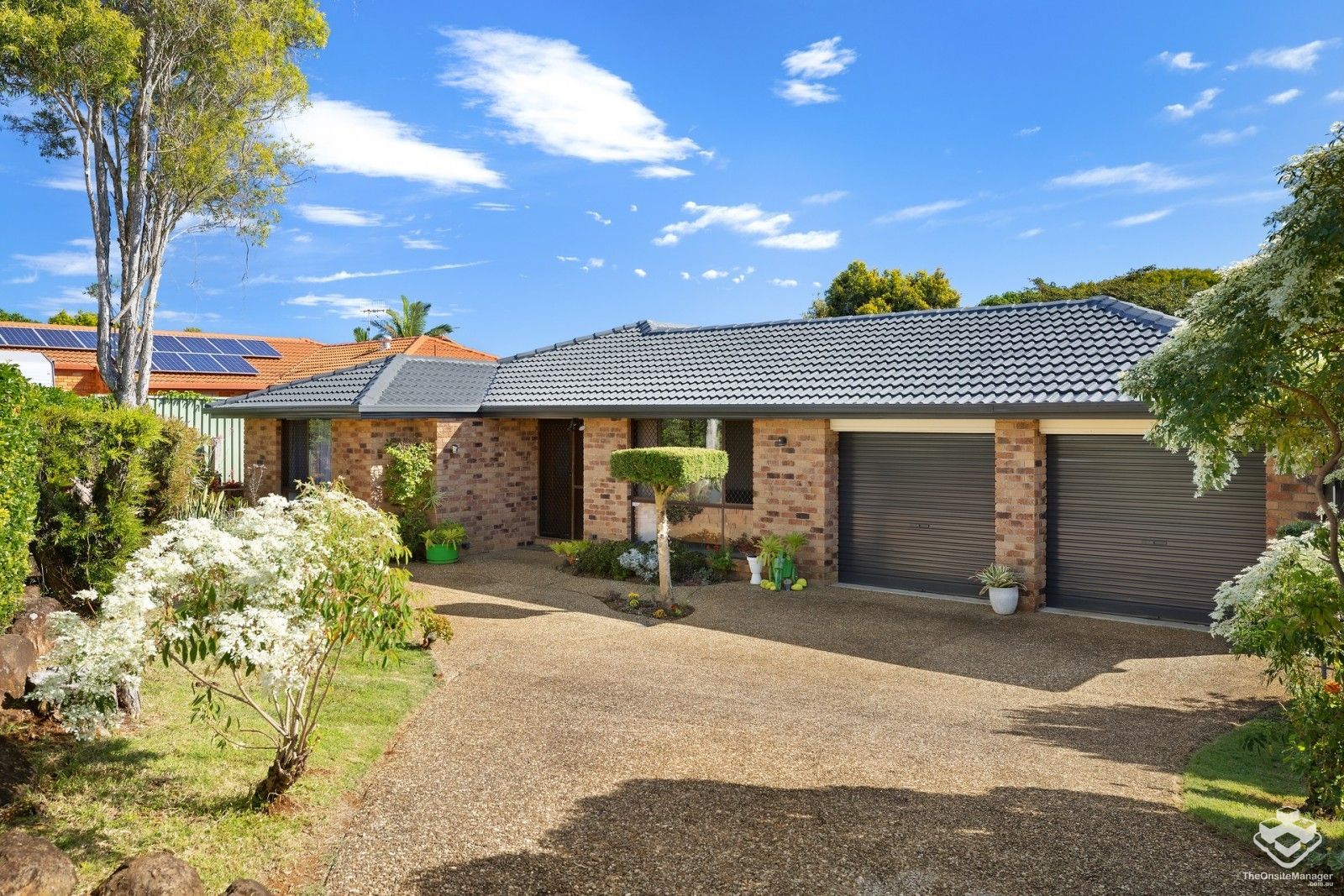 4 bedrooms House in 5 Cherry Court BANORA POINT NSW, 2486