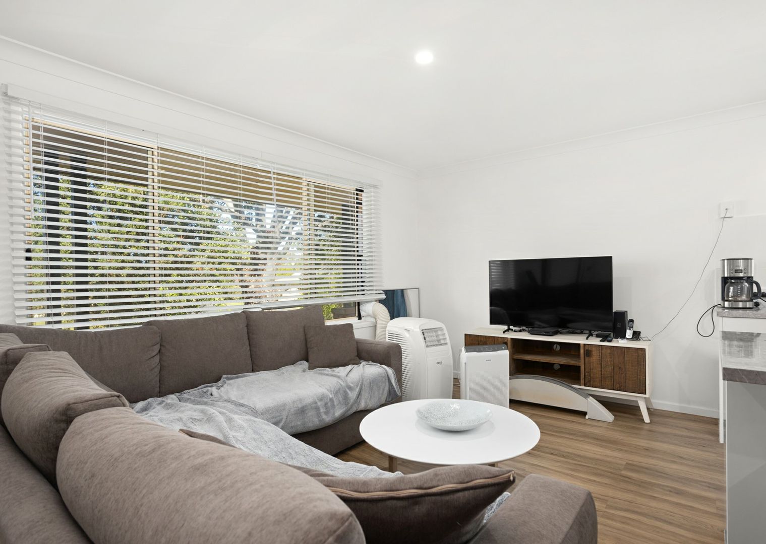 1/6 Osprey Avenue, Old Bar NSW 2430, Image 1