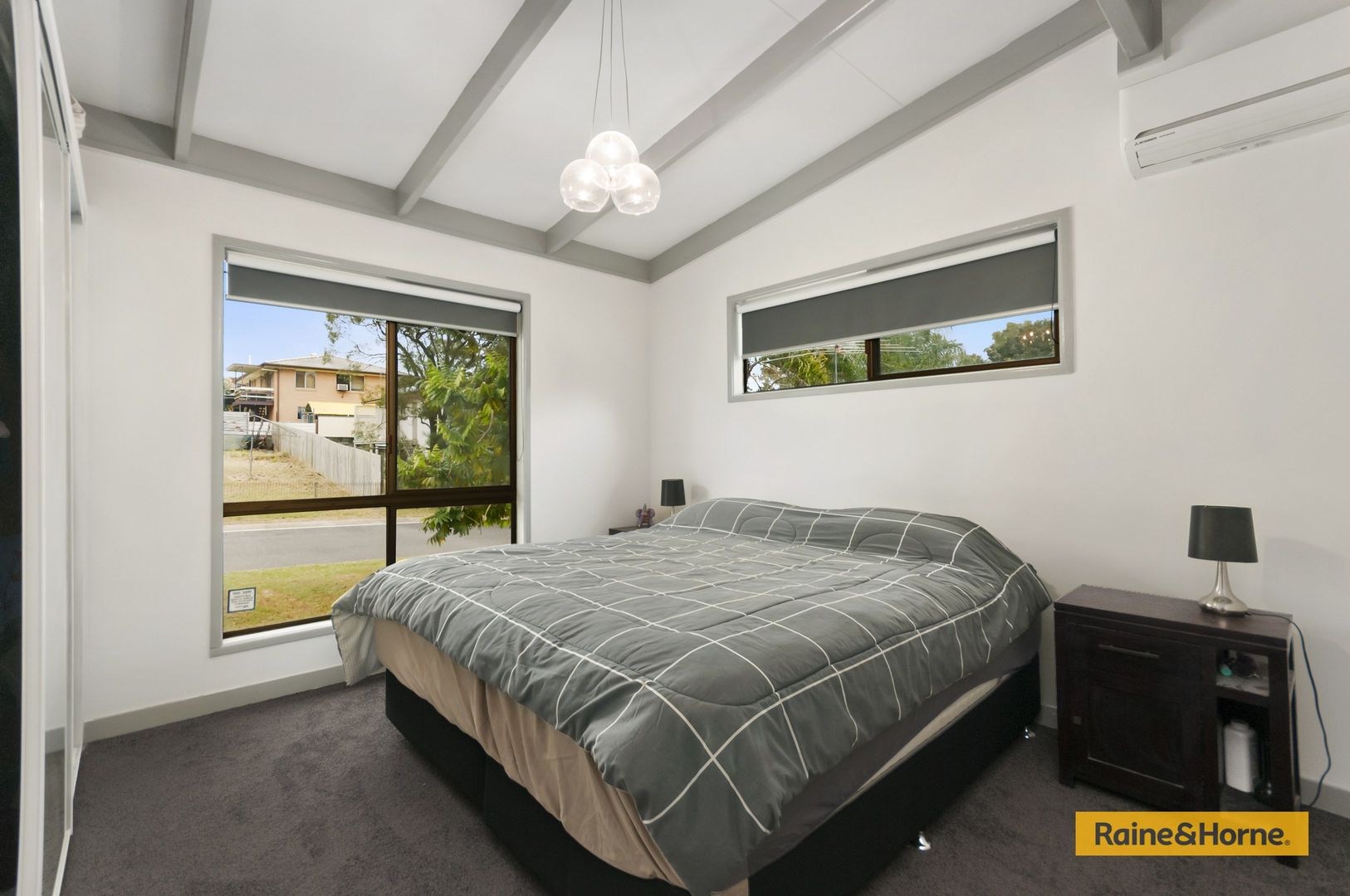 4 Short Street, Churchill QLD 4305, Image 2