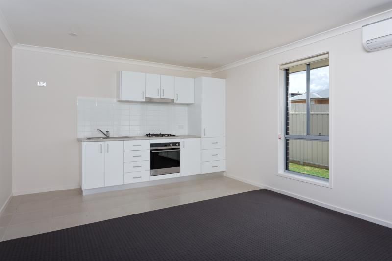 21A Sunvale Crescent, Estella NSW 2650, Image 1